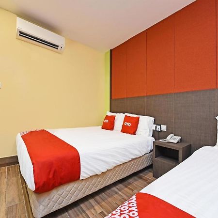 Capital O 90574 Hotel Glo Куала-Лумпур Экстерьер фото