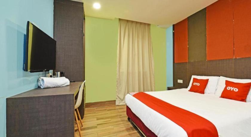 Capital O 90574 Hotel Glo Куала-Лумпур Экстерьер фото
